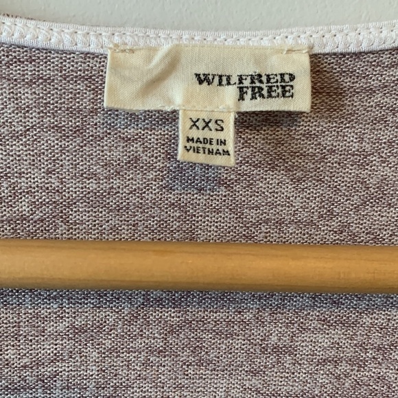 ARITZIA Wilfred Free Lilac Oversized V Neck T-Shirt Size XXS - Picture 11 of 15